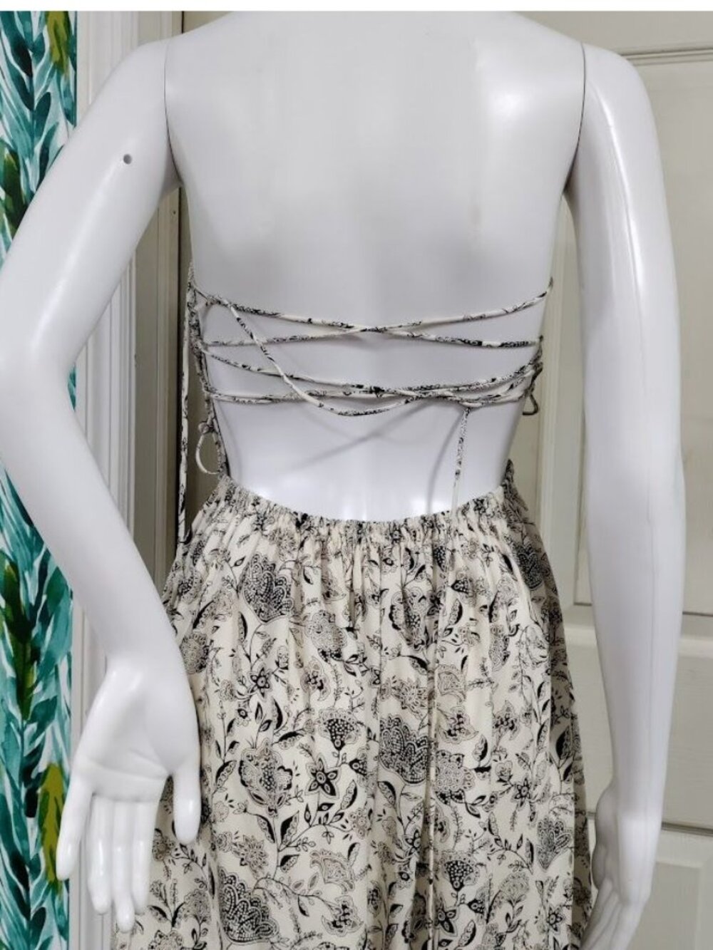 ASTR the Label Floral Print Maxi Linen Dress With Smocked Bodice Back Tie S - Picture 2 of 11